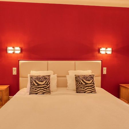 Le Hameau Fleur De Pierres , Chambre , Gite Et Table D'Hotes Murs  Luaran gambar