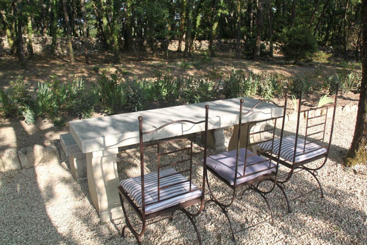 Le Hameau Fleur De Pierres , Chambre , Gite Et Table D'Hotes Murs  Luaran gambar